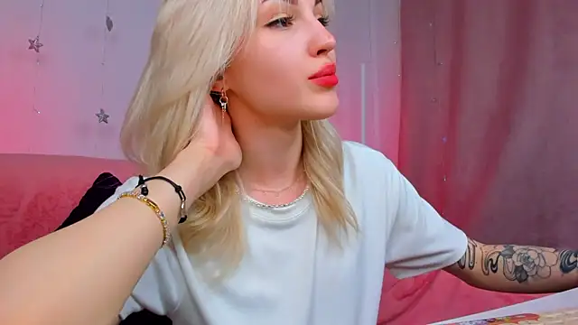 LisaFoxyMe online show from 28, 5, 2026