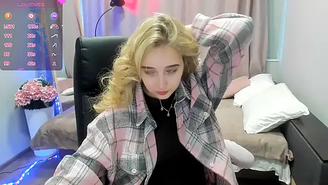 TaisiaHot online show from 21, 4, 2026