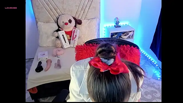 Mia Victoria22 online show from 19, 5, 2026