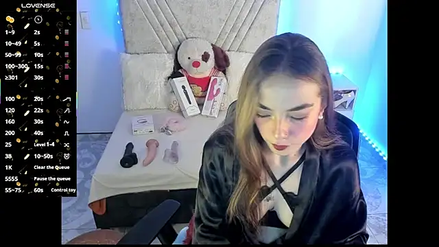 Mia Victoria22 online show from 28, 5, 2026