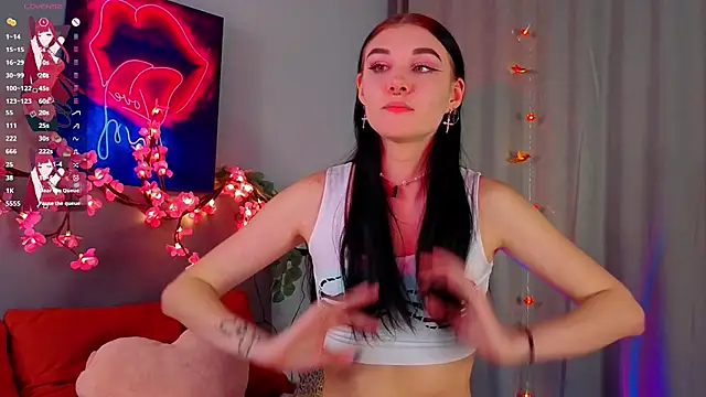 JenniferSullivan online show from 19, 10, 2025