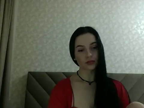 Snapshot of Lulii24 chatting on 18, 11, 2025 Lulii24 online show from 18, 11, 2025