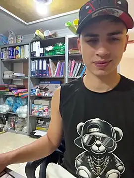 AdrianRinaldi online show from 3, 6, 2026