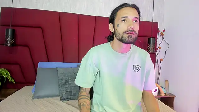 Hisoka 011 online show from 7, 11, 2025