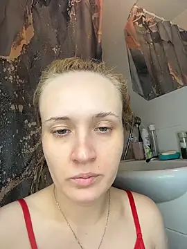 KiraBerht online show from 22, 11, 2025