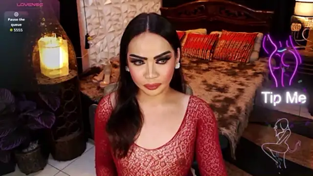 GODDESSHUGECOCKANDREA online show from 27, 5, 2026