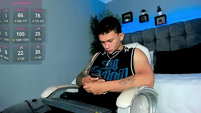 Thomas moon online show from 10, 4, 2026