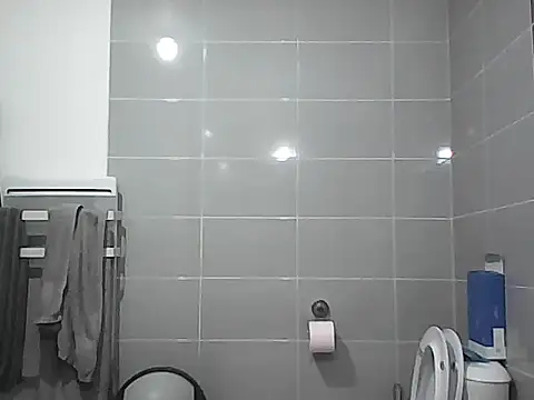 juuliiforsexe online show from 15, 9, 2025