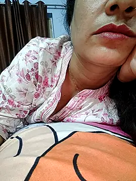 Snapshot of CUTE-PX chatting on 30, 9, 2025 CUTE-PX online show from 30, 9, 2025