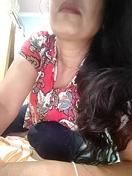 Snapshot of CUTE-PX chatting on 4, 10, 2025 CUTE-PX online show from 4, 10, 2025