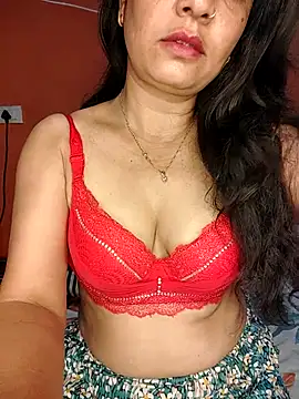 Snapshot of CUTE-PX chatting on 25, 10, 2025 CUTE-PX online show from 25, 10, 2025