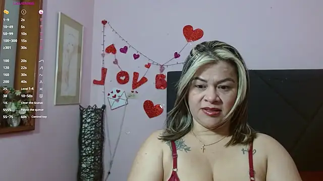 pamela echeverria online show from 27, 5, 2026