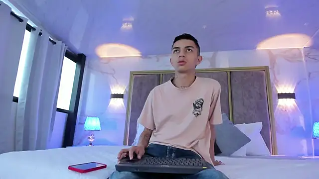 NickandAbby  online show from 11, 4, 2026