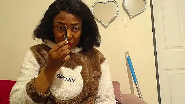 SEXYMOANSXX online show from 8, 11, 2025