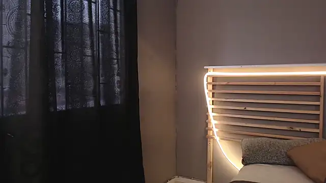 Snapshot of PaulEvens chatting on 23, 2, 2026 PaulEvens online show from 23, 2, 2026