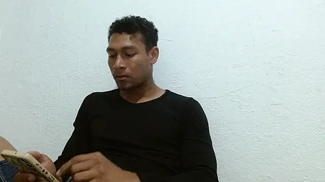 RyanLeon01 online show from 14, 7, 2026