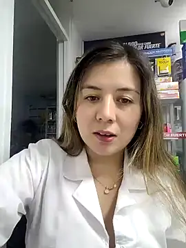 Sophie del Castillo online show from 25, 10, 2025