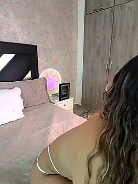 CataRicci online show from 8, 5, 2026