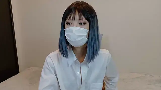 sarina at online show from 7, 11, 2025