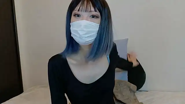 sarina at online show from 10, 11, 2025