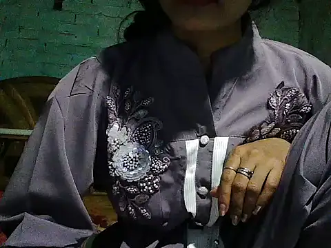 ROSE GOLDE online show from 28, 10, 2025