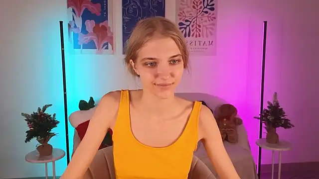 4example Chloe online show from 11, 1, 2026