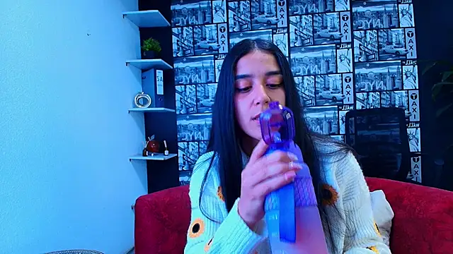 DanielaMonroe online show from 5, 4, 2026