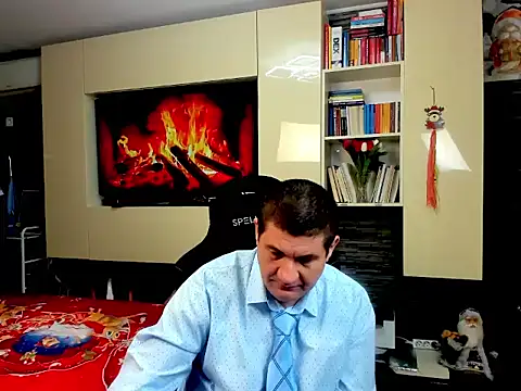 Snapshot of SpartacusDaddy48 chatting on 1, 2, 2026 SpartacusDaddy48 online show from 1, 2, 2026