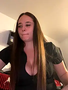 Snapshot of LollyLove_ chatting on 28, 9, 2025 LollyLove  online show from 28, 9, 2025