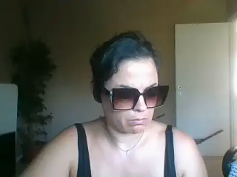 Snapshot of ITALIANASISIXX chatting on 22, 6, 2026 ITALIANASISIXX online show from 22, 6, 2026
