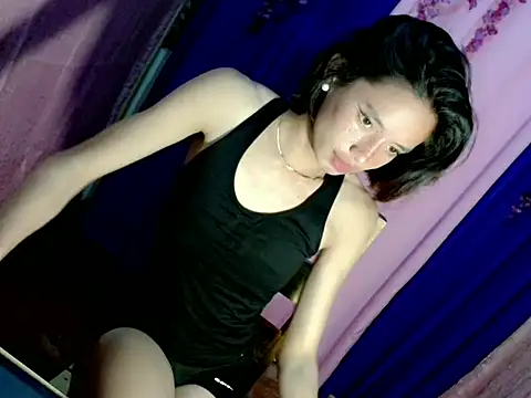 Snapshot of cyd_twink chatting on 10, 10, 2025 cyd twink online show from 10, 10, 2025