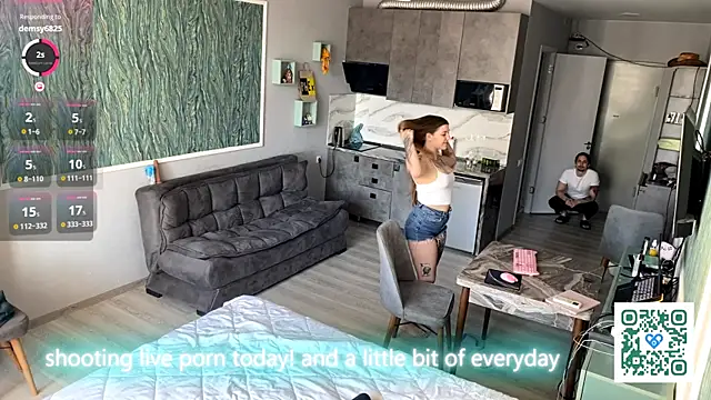 Snapshot of VelvetMiley chatting on 25, 4, 2026 VelvetMiley online show from 25, 4, 2026