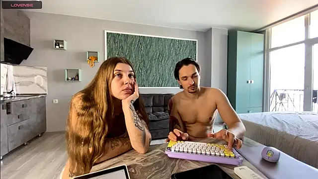 VelvetMiley online show from 3, 7, 2026