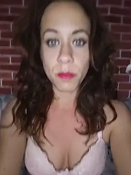 HotGinger66 online show from 17, 6, 2026