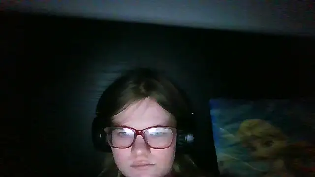 Moonolighta online show from 2, 12, 2025