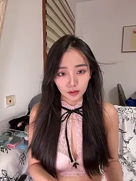 jiajia L online show from 24, 9, 2025