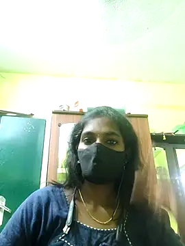 Snapshot of Honey_rosetamil chatting on 10, 10, 2025 Honey rosetamil online show from 10, 10, 2025