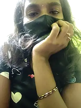 Snapshot of Honey_rosetamil chatting on 12, 10, 2025 Honey rosetamil online show from 12, 10, 2025