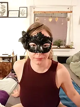 Snapshot of Squirtingcouple9094 chatting on 16, 10, 2025 Squirtingcouple9094 online show from 16, 10, 2025