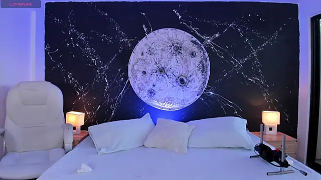 ShaniaDaniels online show from 4, 11, 2025