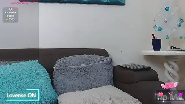 Snapshot of LiamBrown09 chatting on 12, 11, 2025 LiamBrown09 online show from 12, 11, 2025