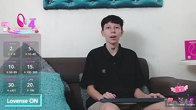 Snapshot of LiamBrown09 chatting on 22, 12, 2025 LiamBrown09 online show from 22, 12, 2025