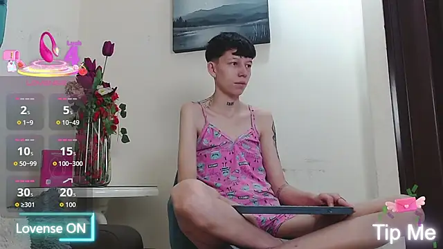 Snapshot of LiamBrown09 chatting on 10, 1, 2026 LiamBrown09 online show from 10, 1, 2026