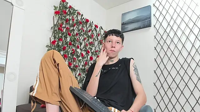 Snapshot of LiamBrown09 chatting on 10, 7, 2026 LiamBrown09 online show from 10, 7, 2026