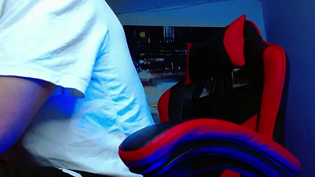 alexgiraldo   online show from 9, 4, 2026