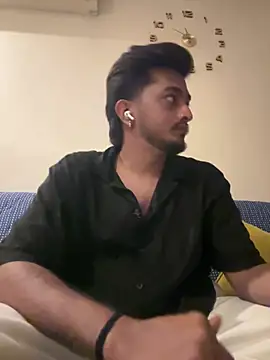 Snapshot of seenu2101 chatting on 24, 5, 2026 seenu2101 online show from 24, 5, 2026