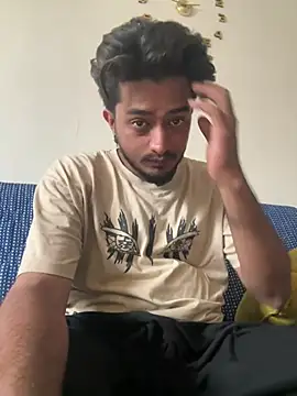Snapshot of seenu2101 chatting on 10, 6, 2026 seenu2101 online show from 10, 6, 2026