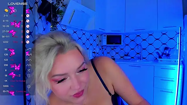 Snapshot of Candy_Mur chatting on 21, 9, 2025 Candy Mur online show from 21, 9, 2025