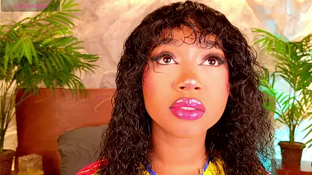 Snapshot of alisonn_moon chatting on 17, 6, 2026 alisonn moon online show from 17, 6, 2026
