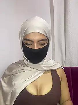 jade nassar online show from 4, 7, 2026